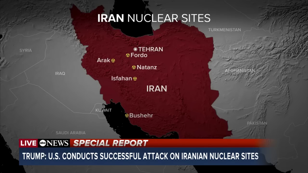 - イラン国内の核関連施設の位置を示す地図。攻撃目標となったフォードー、ナタンズ、イスファハンが明示されており、攻撃の地理的範囲と重要性を示しています。