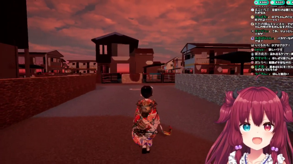 夕暮れの住宅街に立つ和服の少女
