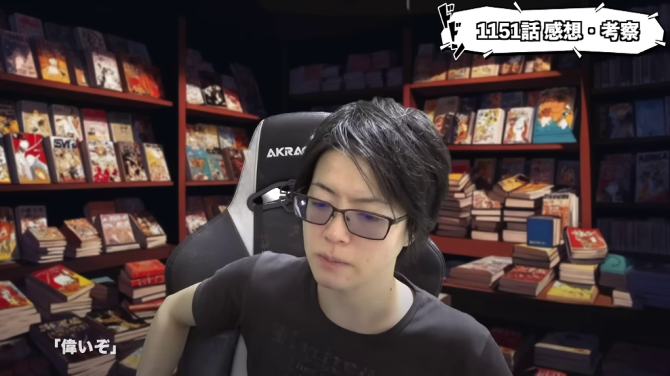 話者が笑顔で親指を立てる「いいね！」ポーズ