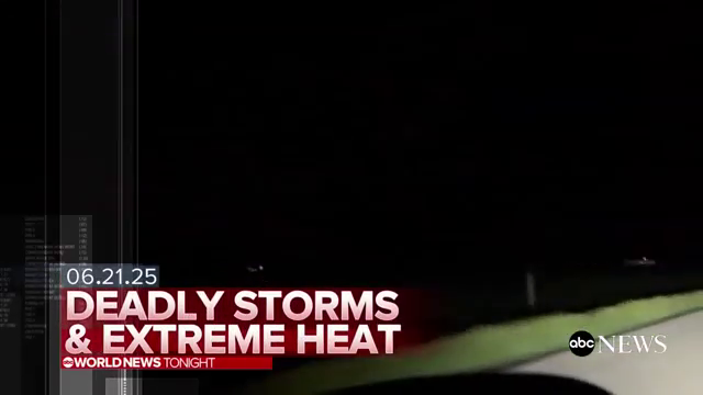 - 「DEADLY STORMS & EXTREME HEAT」という見出し。異常気象に関する報道を示唆する