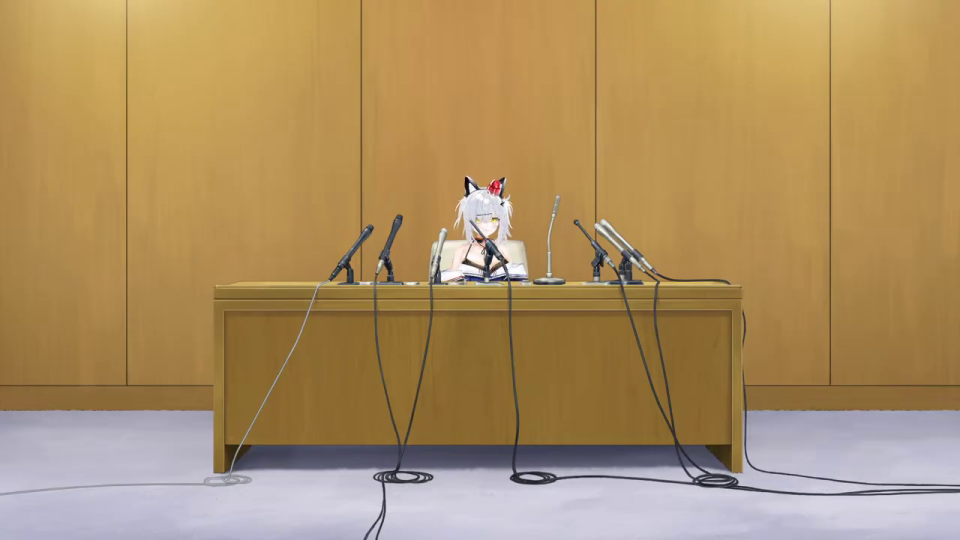 VTuberキャラクターが記者会見場に座る