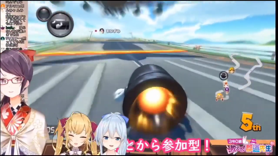 水中の青いトンネルコースをジェットエンジンを噴射しながら走行するワリオのカート。