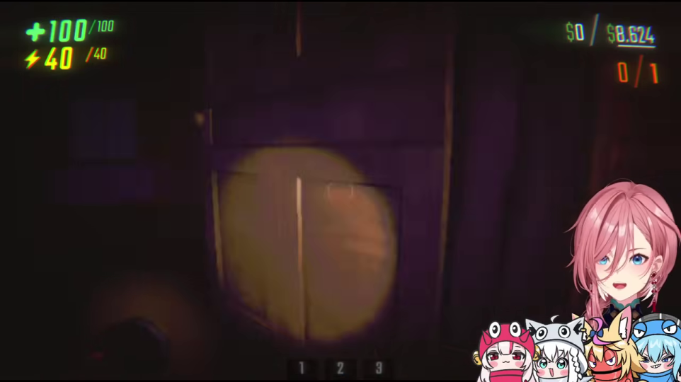 - ゲームプレイ画面：暗闇と懐中電灯